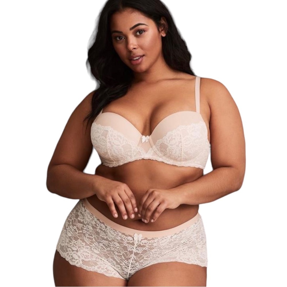 🎀NEW Torrid Super Soft Lace Mid-Rise Cheeky Panty🎀